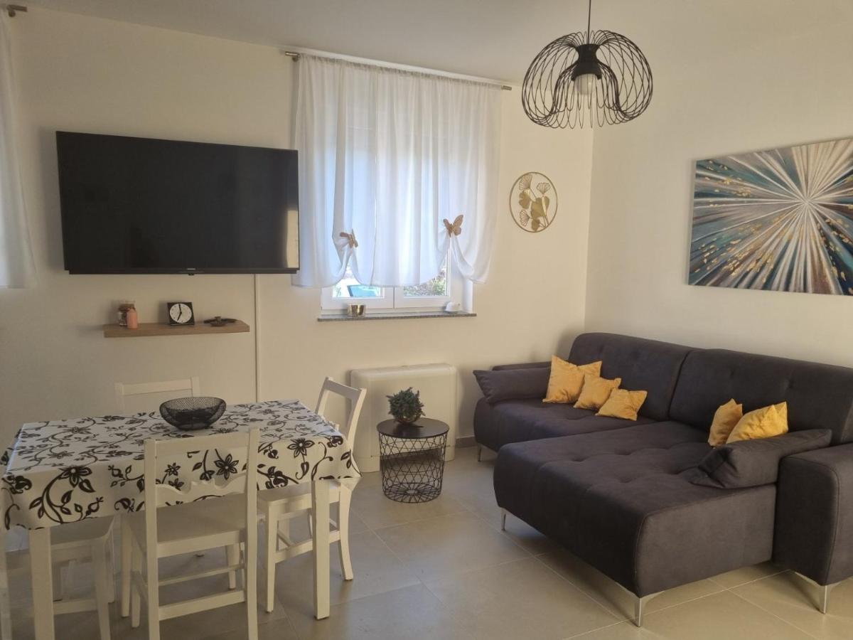 Apartman Duje Senj  Bagian luar foto